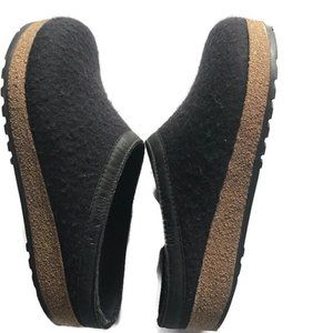 Haflinger  Grizzly Wool Clog Leather Trim Cha